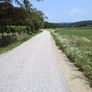 Shared-use paths in the Collio, FVG - eco-friendly pavement treatment - Slurry Srl