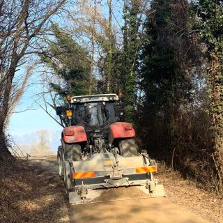 Milling gravel roads - Slurry Srl